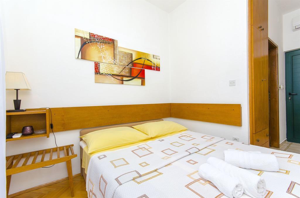 Apartments Kunac Podgora Extérieur photo